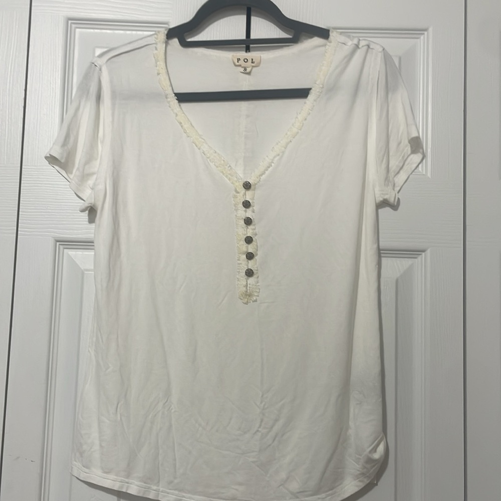 Nwt basic tee - Picture 3 of 4